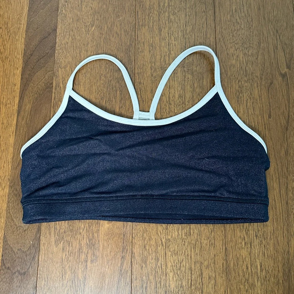 Lululemon Sports Bra Sz 6 - Picture 3 of 6